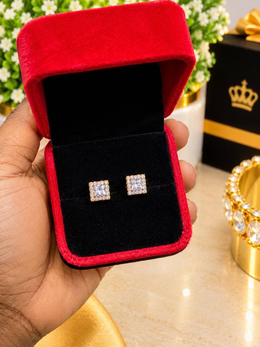 Ice Pin Stud