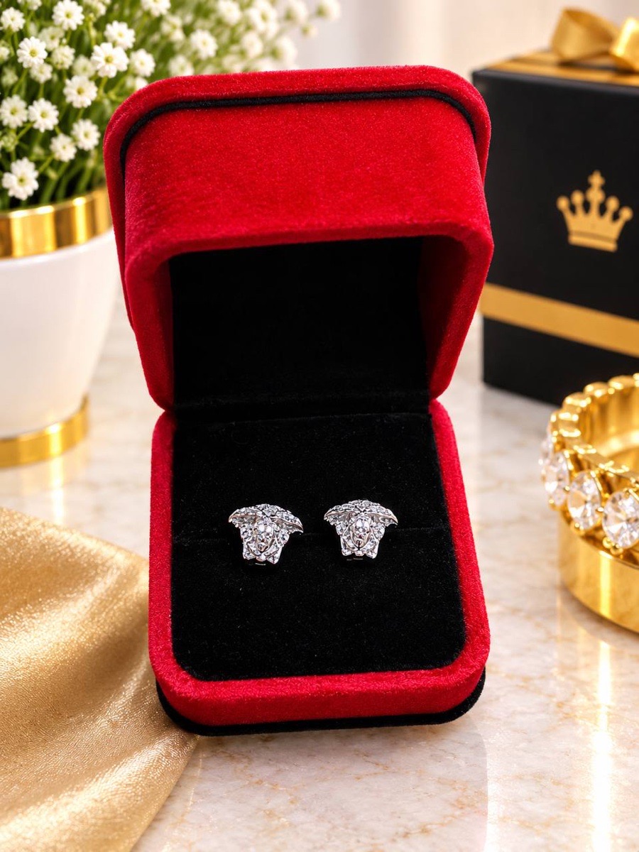 Ice Pin Stud VS