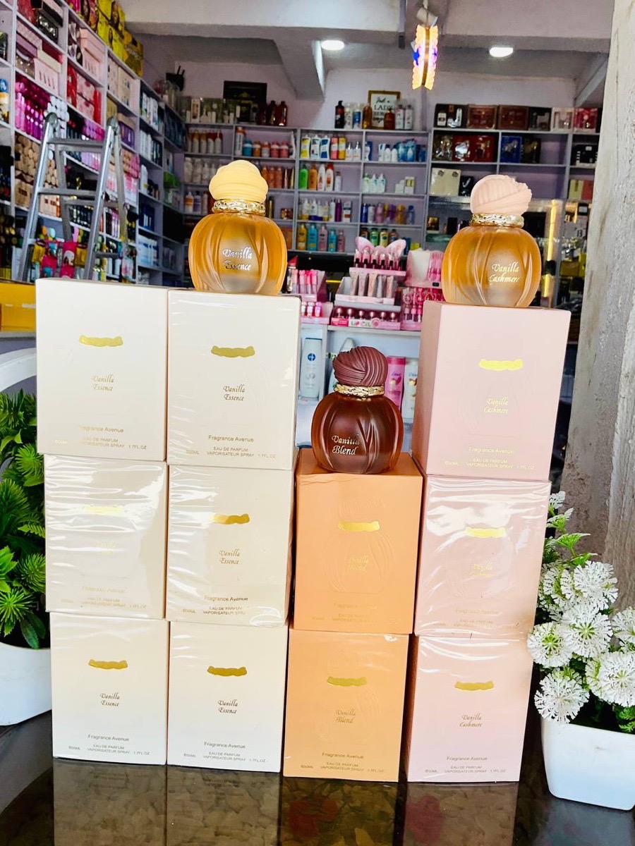 Vanilla Essence perfume