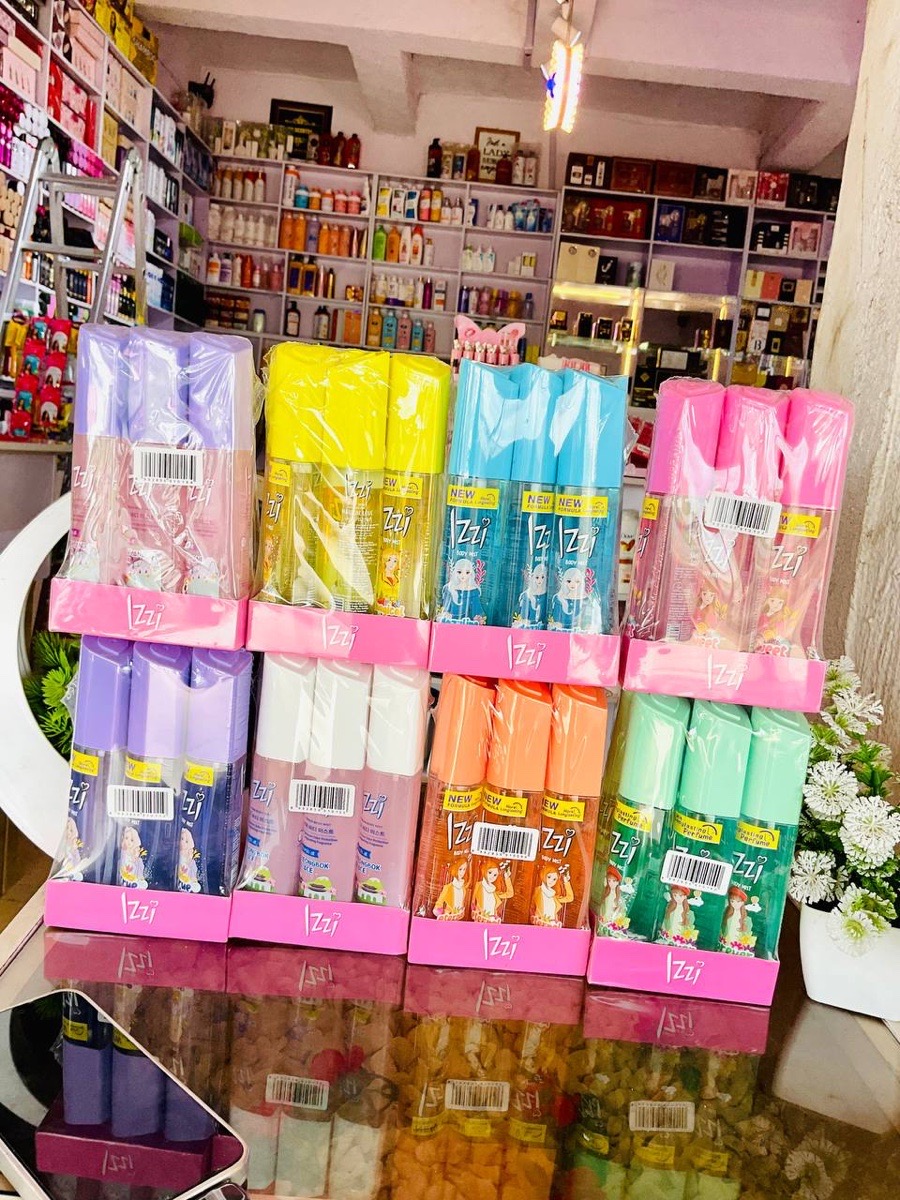Izzi body mist