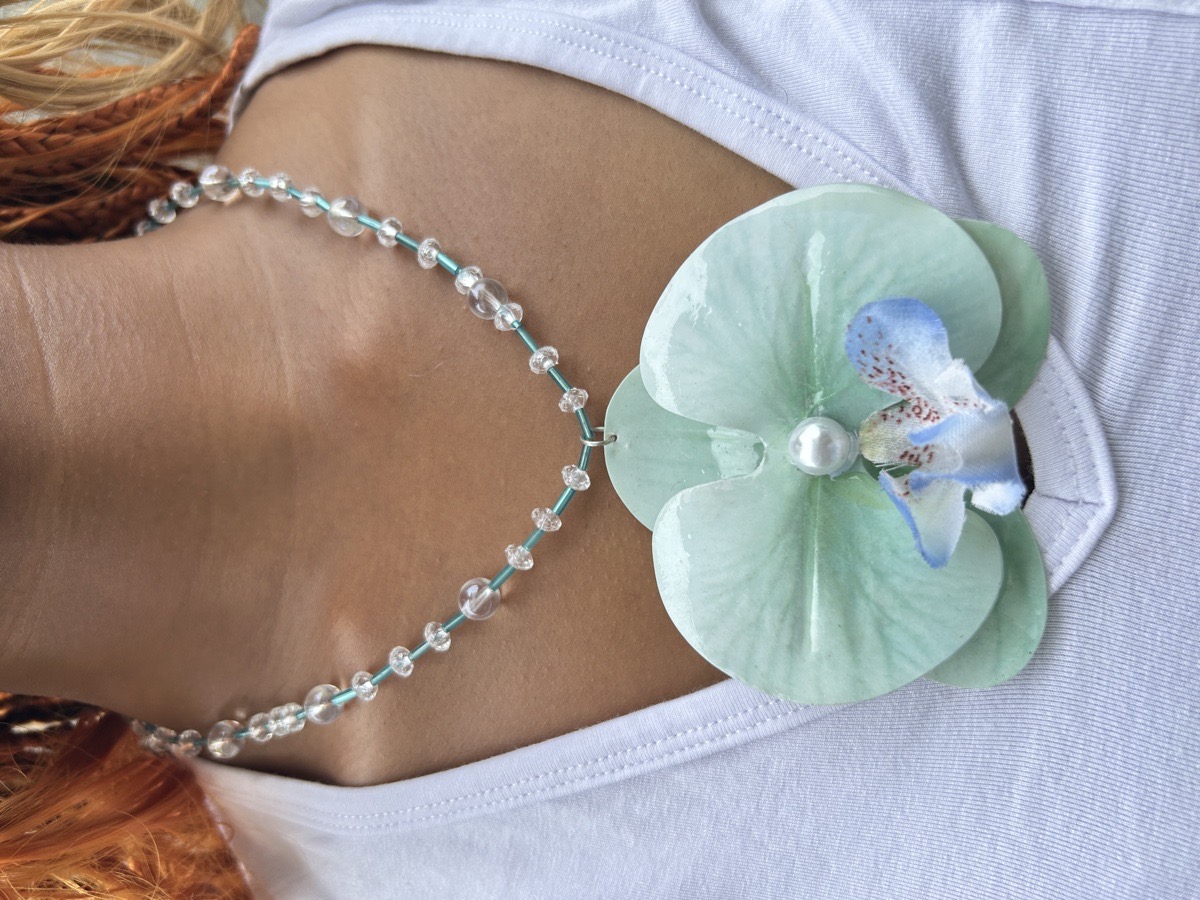 green orchid necklace